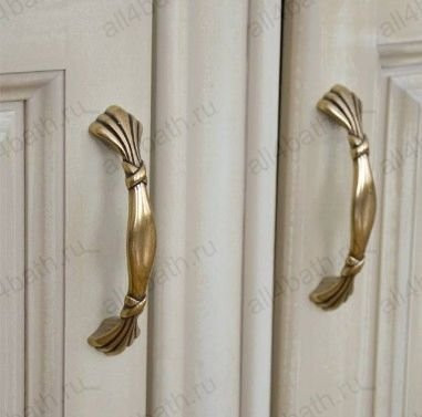 Аллигатор-мебель Classic 125A-2 (цвет 1015) комплект мебели для ванной из массива дерева