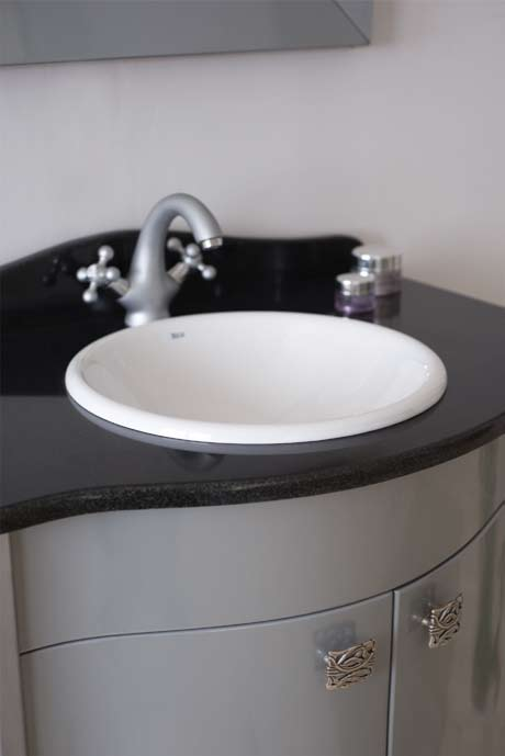 Аллигатор-мебель Royal Комфорт A(М) (цвет старый лак, коричневый) комплект мебели для ванной, МДФ